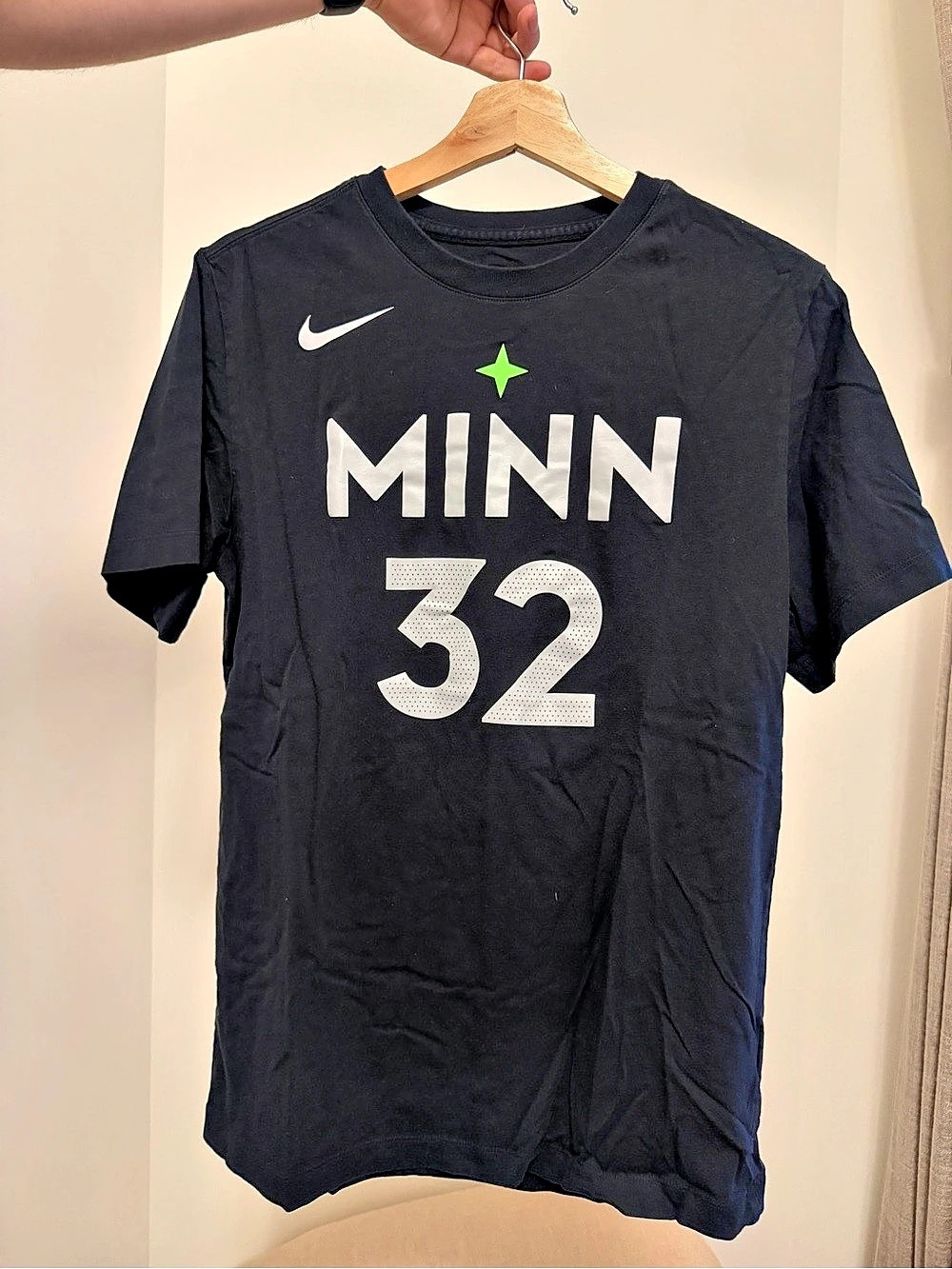 Nike MINN 32 Short Sleeve Shirt Black & White